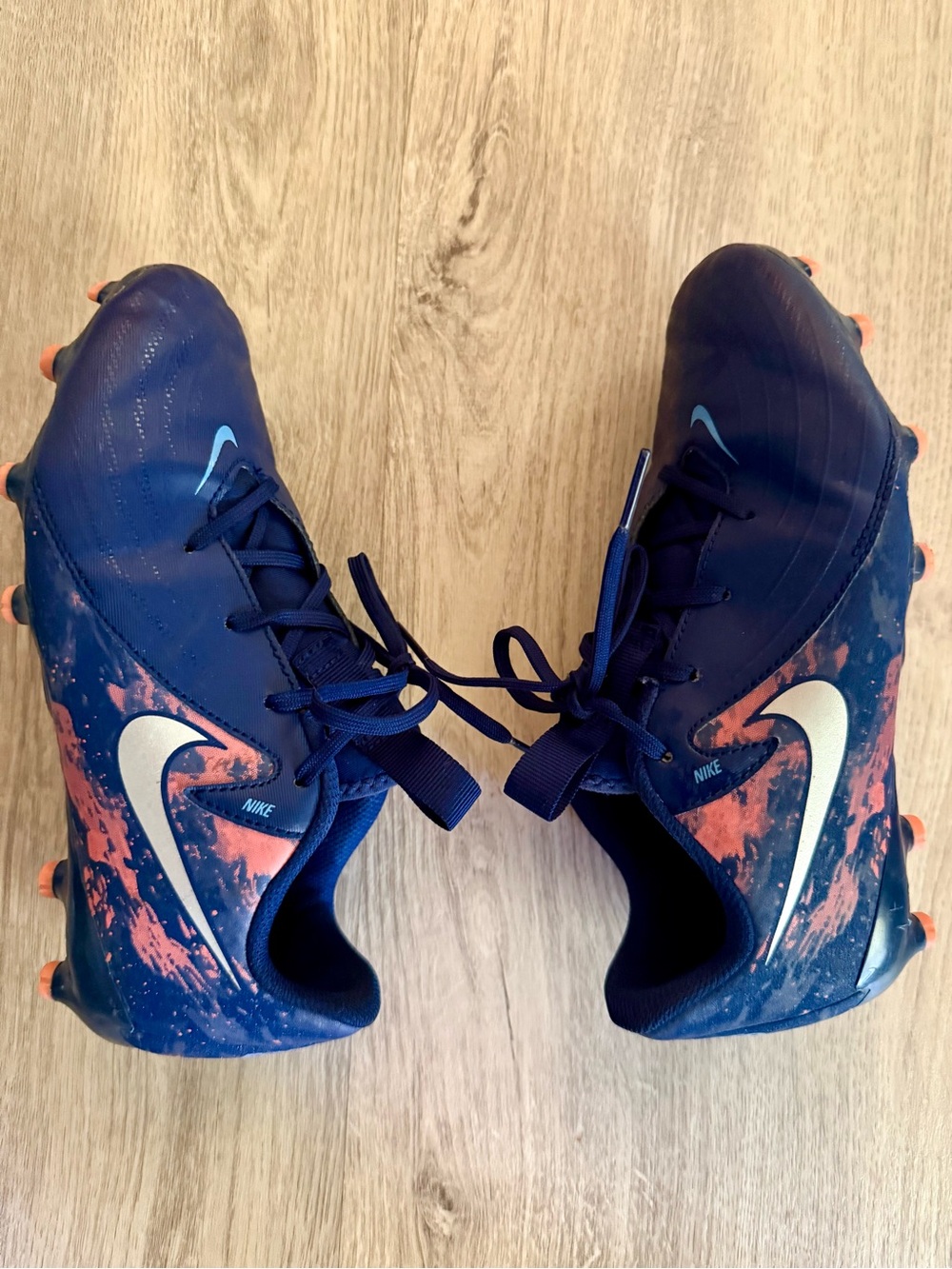 Nike Phantom Erling Haaland Force9 Soccer Cleats Youth 3.5Y